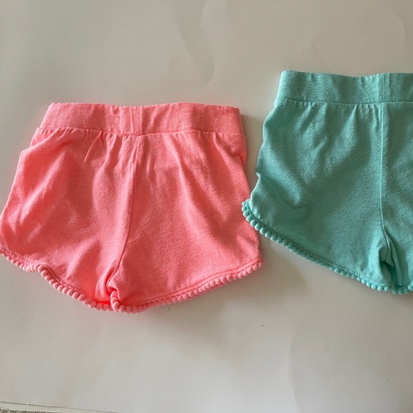 Bundle of 2 Tommy Bahama Short Sets Girls size 4 - Picture 8 of 15